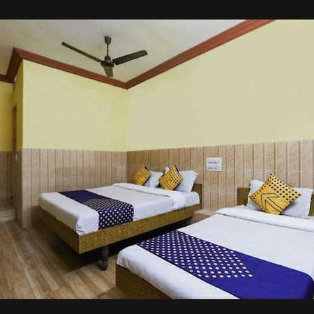 Oyo Hotel Apsara Guest House Ahmedabad Extérieur photo