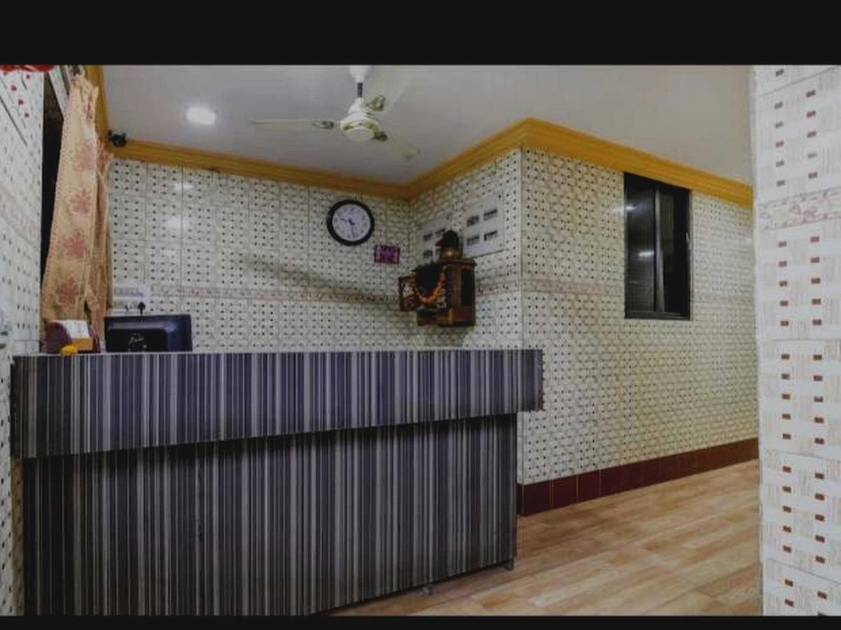 Oyo Hotel Apsara Guest House Ahmedabad Extérieur photo