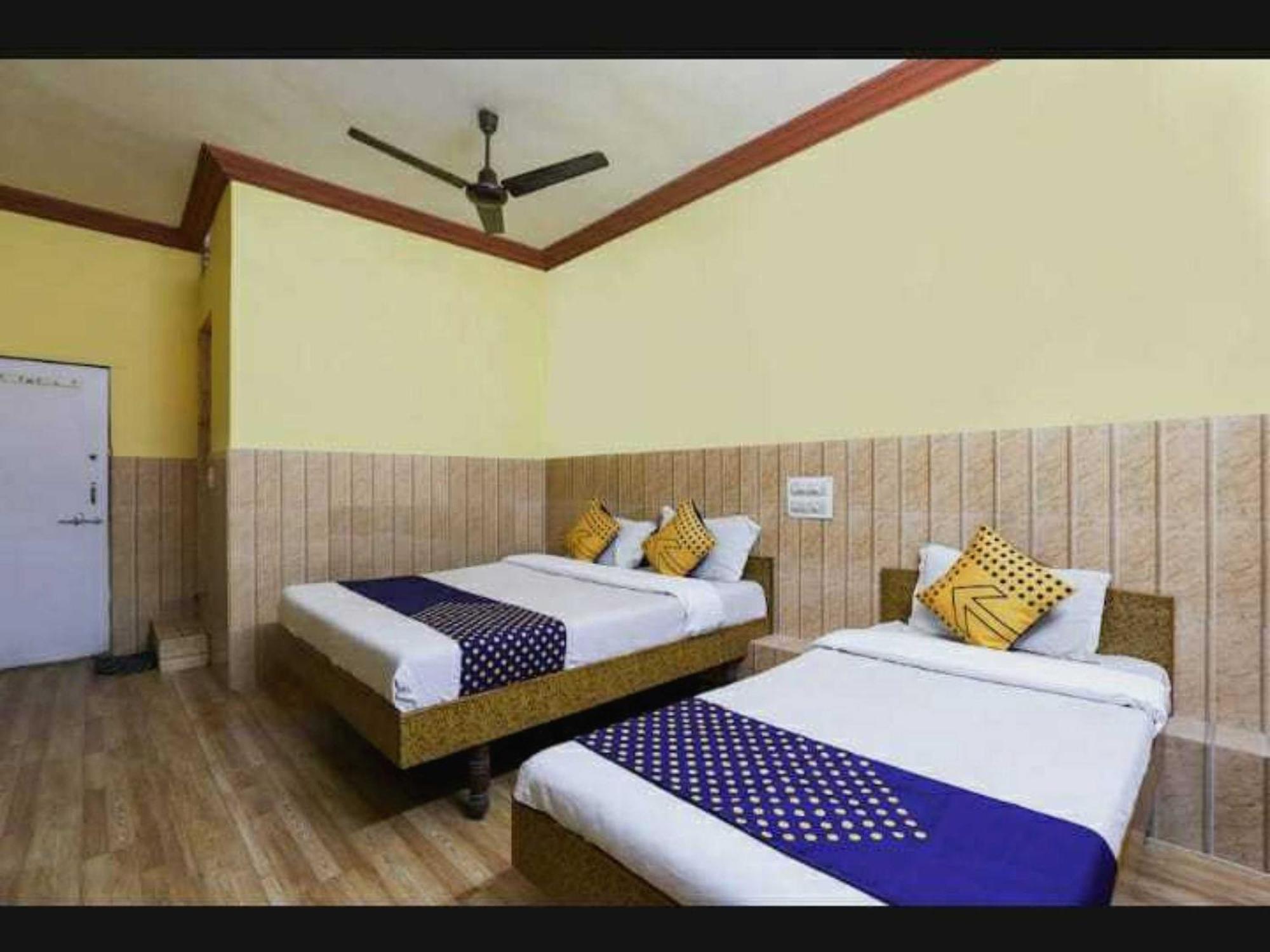 Oyo Hotel Apsara Guest House Ahmedabad Extérieur photo